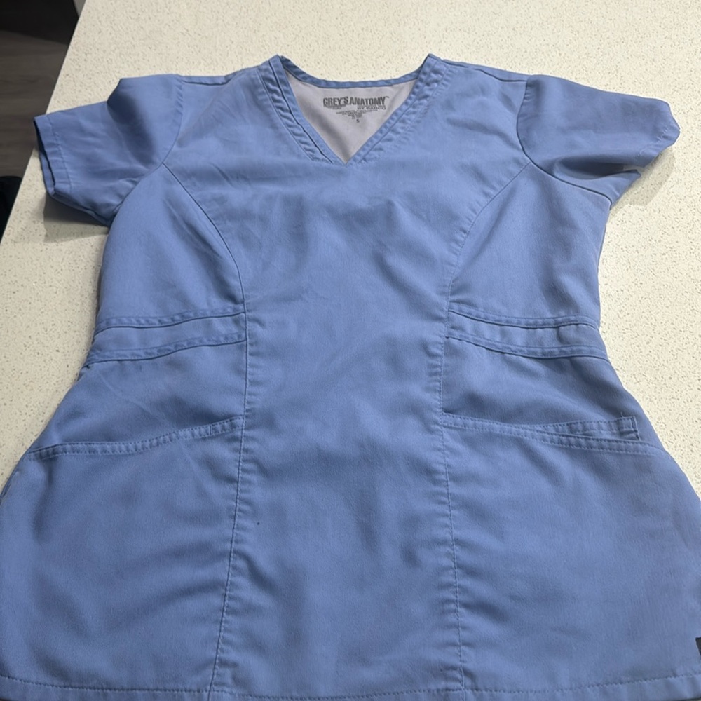 Wonder Wink, greys anatomy, and heal wear scrubs color ceil